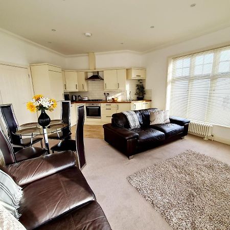 Vitamin Sea - Beachfront Apartment - Sleeps 4 Ramsgate Extérieur photo