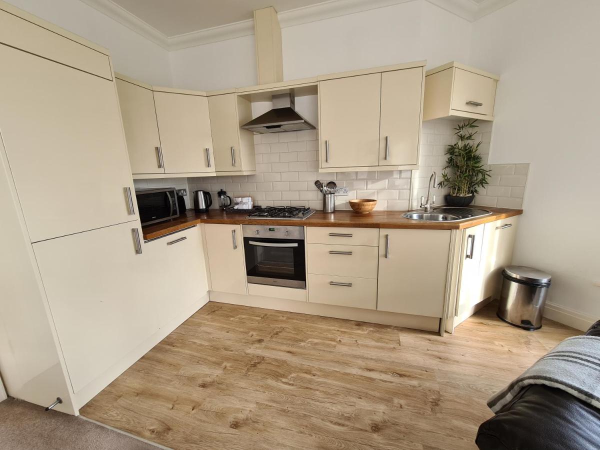 Vitamin Sea - Beachfront Apartment - Sleeps 4 Ramsgate Extérieur photo
