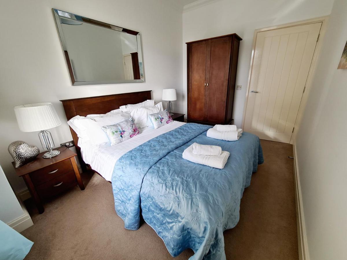 Vitamin Sea - Beachfront Apartment - Sleeps 4 Ramsgate Extérieur photo